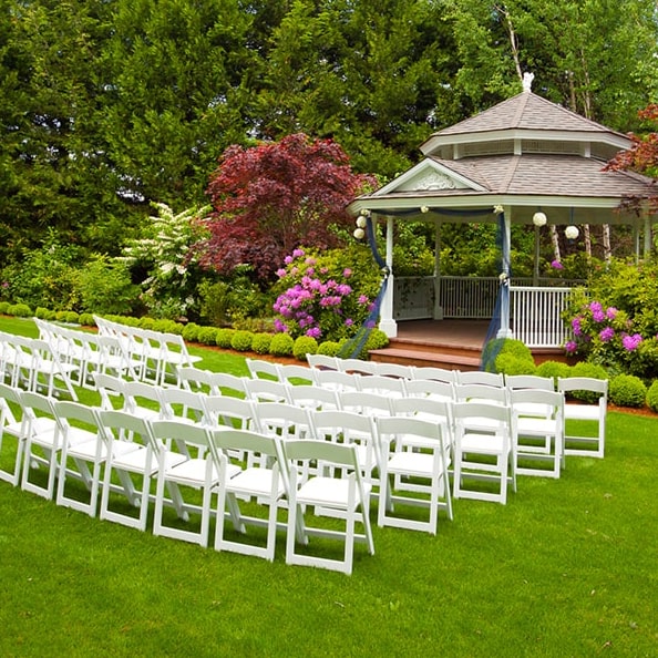 wedding & event trailers offer amenities such as restrooms, bars, and lounges